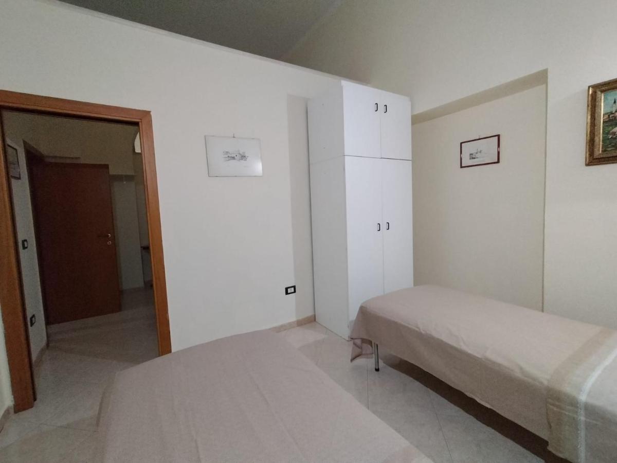 Casa Vacanze Al Castello Trani Eksteriør bilde